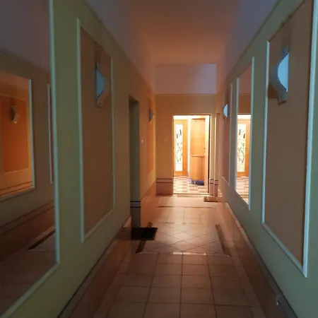 Kierunek Gracja Monte Cassino 36 アパート ソポト